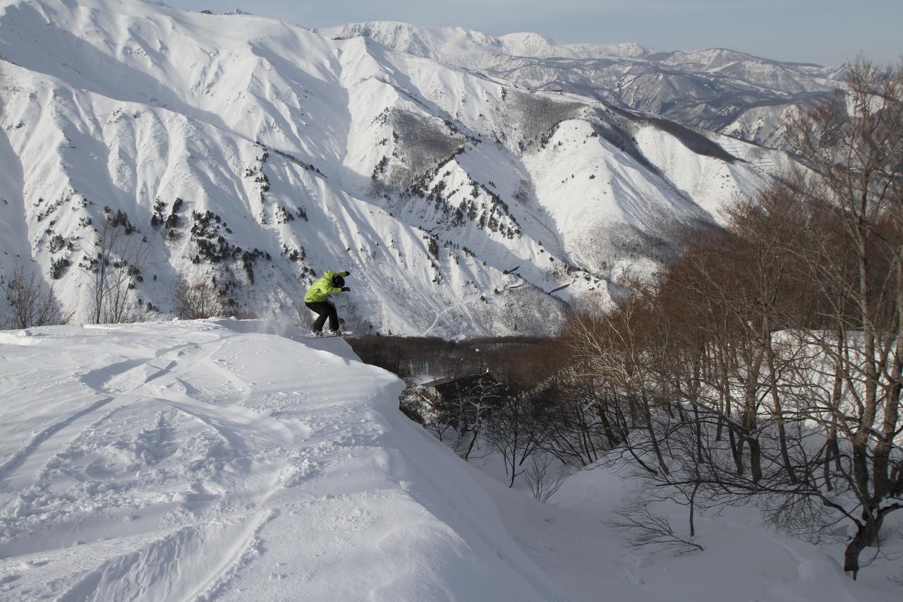 Powder Temple Hotell Hakuba Eksteriør bilde